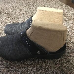 Revitalign clog, size 9, Black